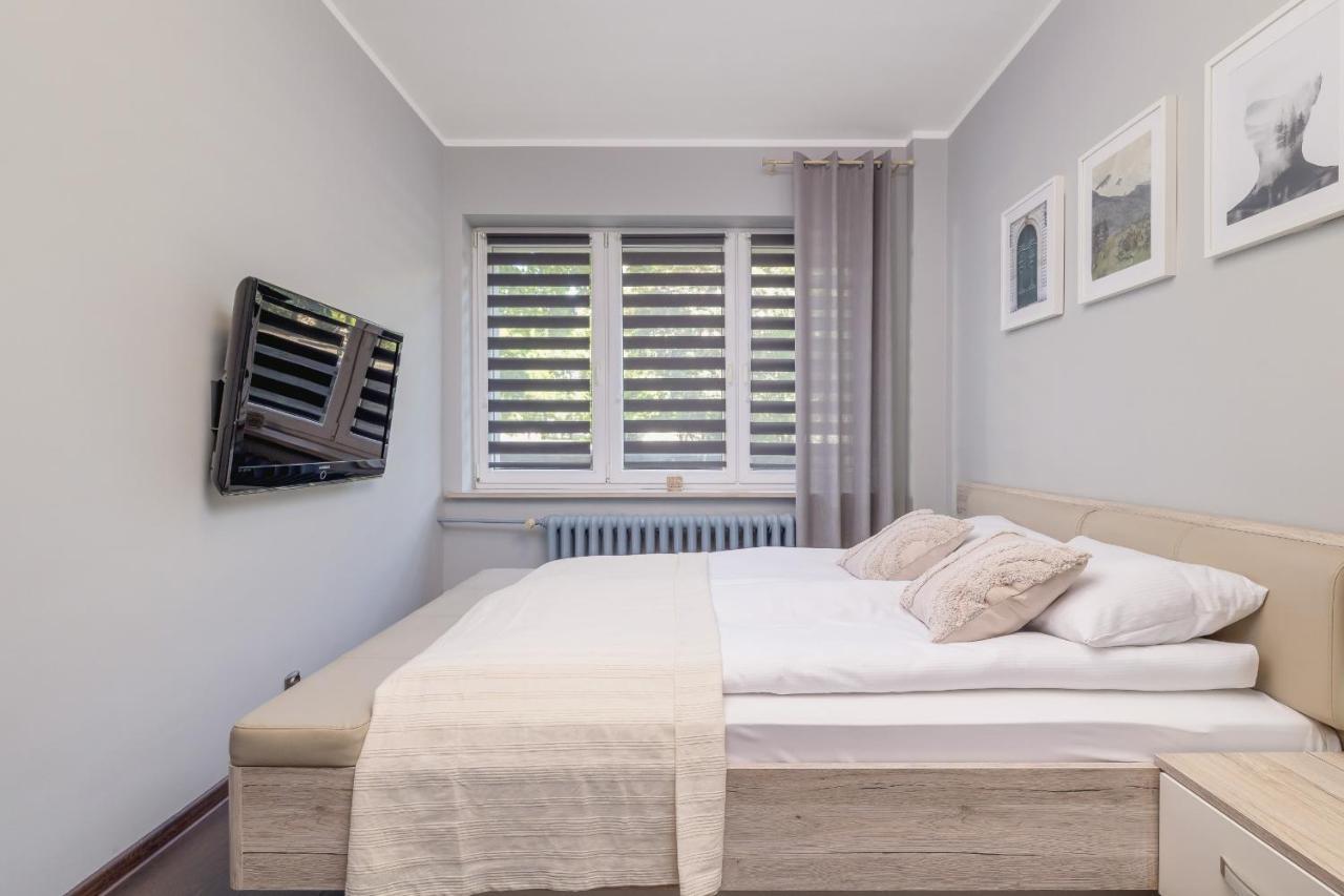 קטוביץ Stylish Korfantego Apartment Next To Spodek By Noclegi Renters מראה חיצוני תמונה